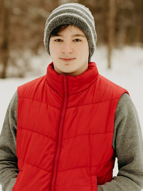 Aeropostale Other - Aeropostale Boys Red quilted vest Size XL